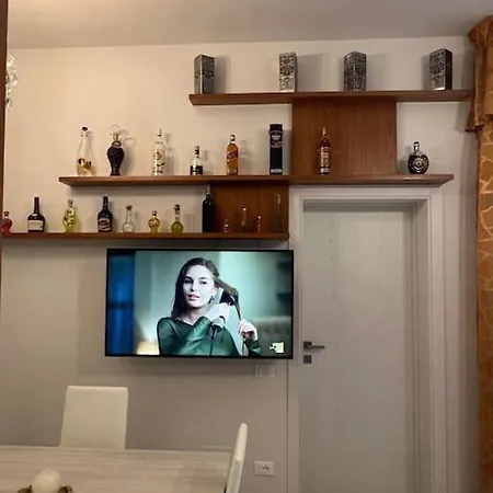 Casa Al Mare Valentina * Viareggio