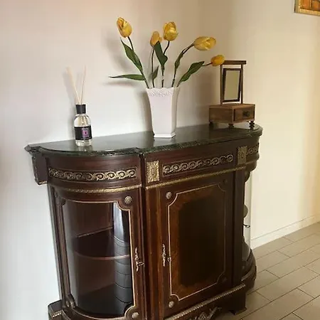Casa Al Mare Valentina Виареджо